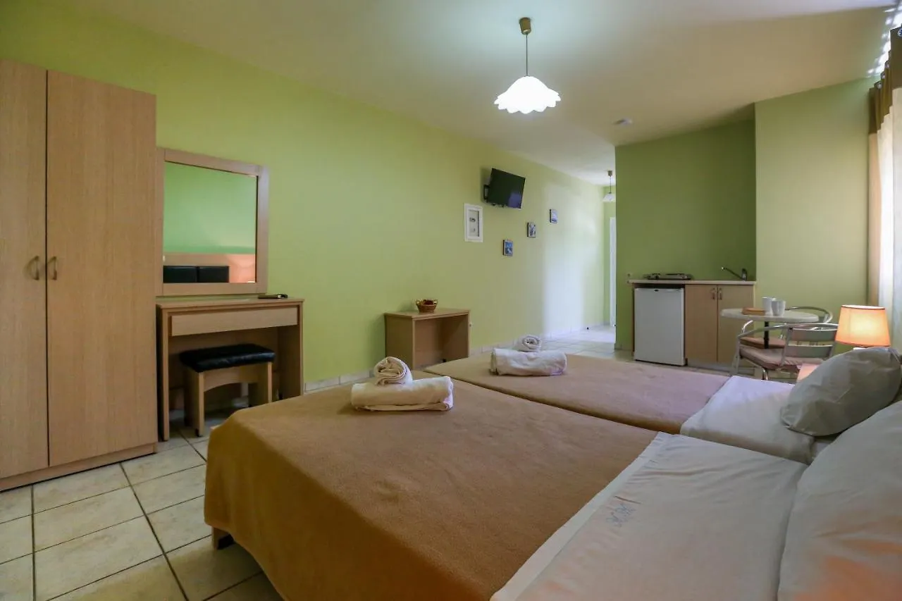 Hotel Pelagos Apartments Skala
